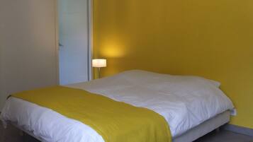 3 chambres, fer et planche Ă repasser, accĂšs Internet