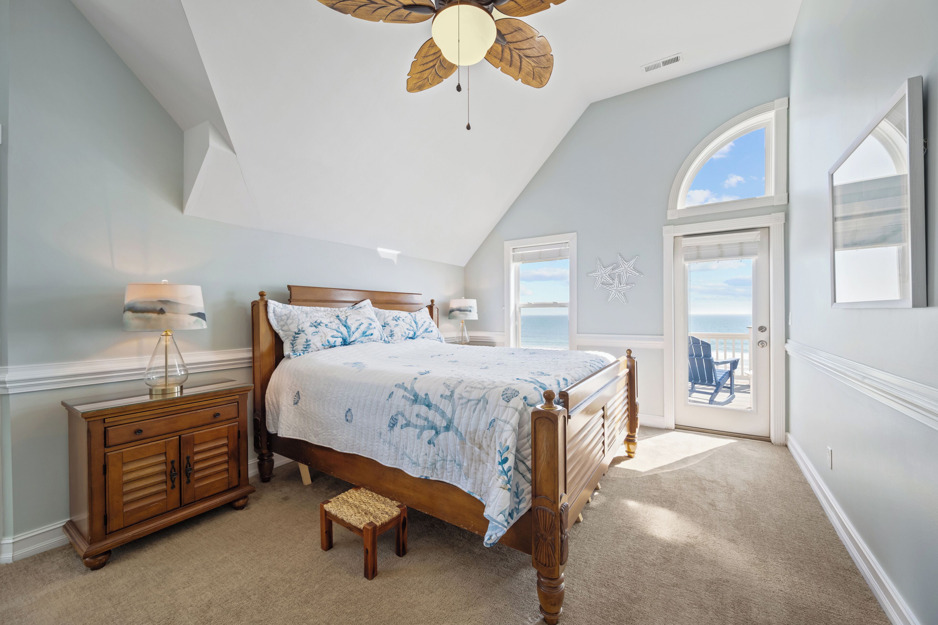 Bügeleisen/Bügelbrett, WLAN, Bettwäsche