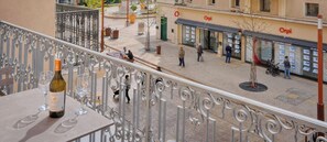 House - 3 pi ces Avec Balcon vue sur le Vieux Port A2b022 (Cannes)