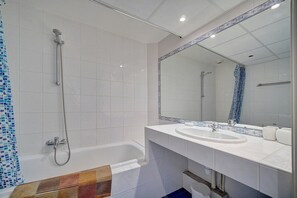 House - 3 Pieces Spacieux Cannes Centre A2b067 (Cannes)