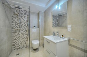 House - Studio Spacieux 3min Plages Croisette A0b123 (Cannes)
