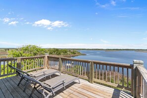Property grounds - Sounds Right #214-Community pool, private boat dock, kayaks, fish, soundside (North Topsail Beach)