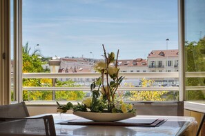 House - 3 pi ces Terrasse et Parking A2b237 (Cannes)