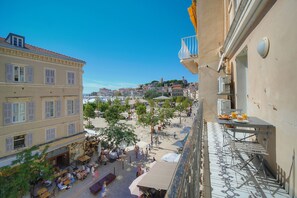 House | 2 bedrooms - 2 Chambres- Balcon- F lix Faure-forville A2b023 (Cannes)