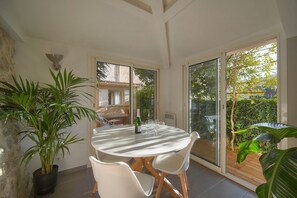 Talo | 6 makuuhuonetta