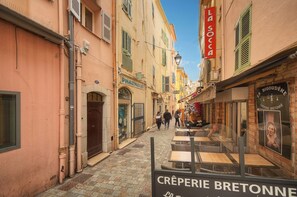 House - Joli 2 Pieces VUE MER A1b271 (Cannes)