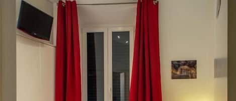 Classic Single Room, Non Smoking, Private Bathroom | Minibar, in-room safe, desk, laptop workspace