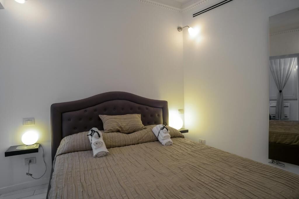 Deluxe Triple Room, Multiple Beds, Non Smoking, Housekeeping | In-room safe, soundproofing, iron/ironing board, free WiFi