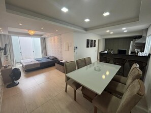 Unclassified image, 3 of 31, button - COZY HOUSE (Itajaí)