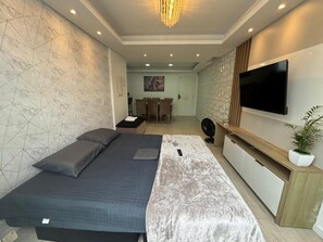 Unclassified image, 2 of 31, button - COZY HOUSE (Itajaí)