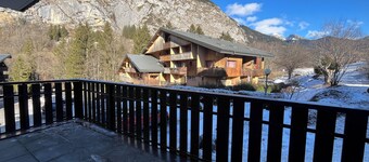 ✨ 5-person apartment - Panoramic view of the Abondance Valley ✨