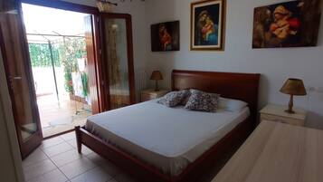 2 camere, ferro/asse da stiro, Wi-Fi, lenzuola