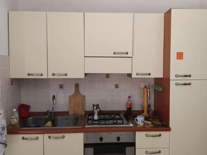 Villa, 2 chambres, patio | Intérieur