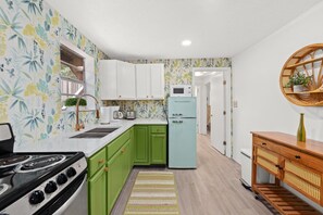 Fridge, oven, stovetop, coffee/tea maker - Bottom of Duplex! Summer Dates Available! Book Now! (Panama City Beach)