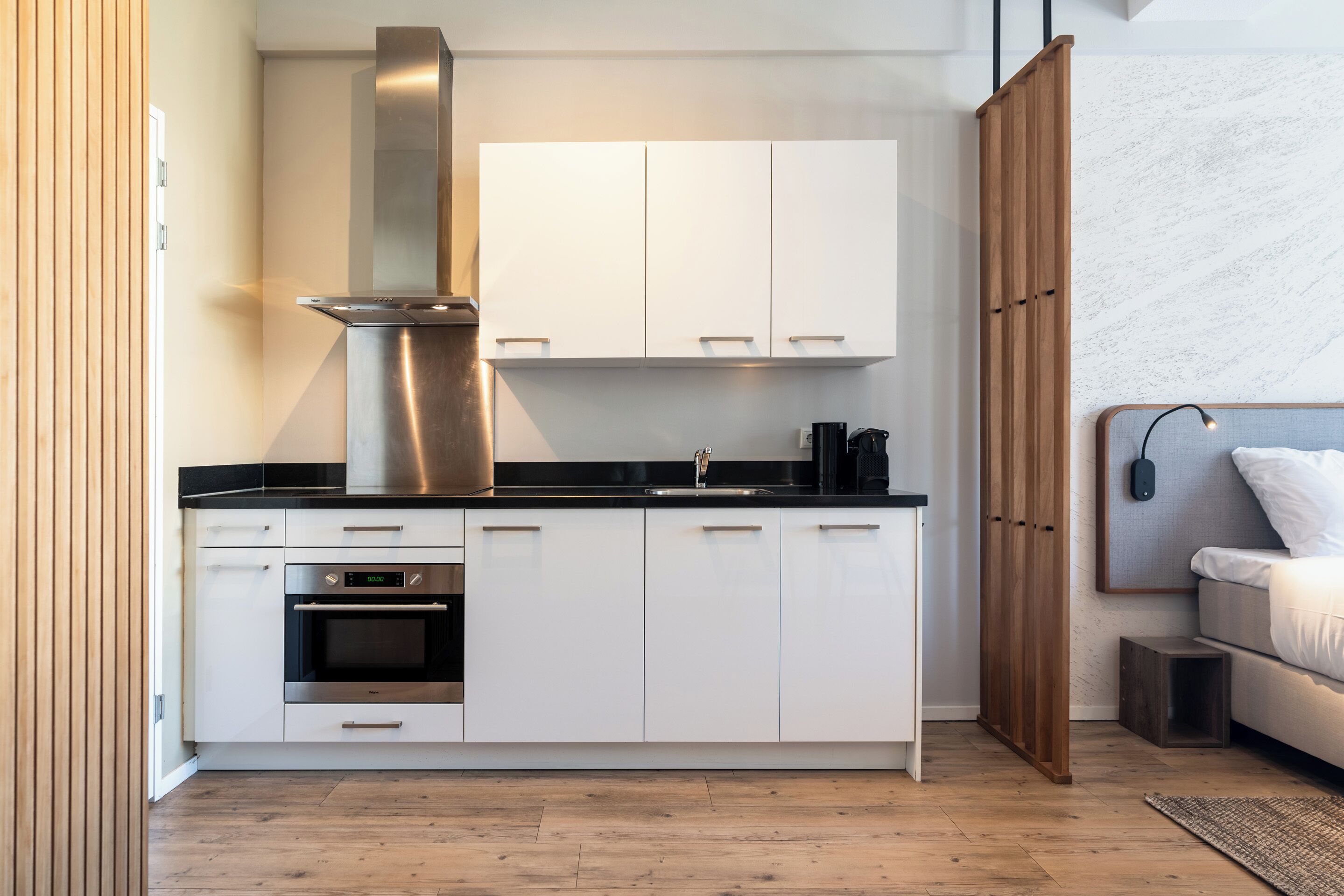 Studio | Private kitchen | Full-sized fridge, microwave, oven, stovetop