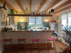 Dining - Spacious house in Locquirec with terrace, 300m from the beach (Locquirec)