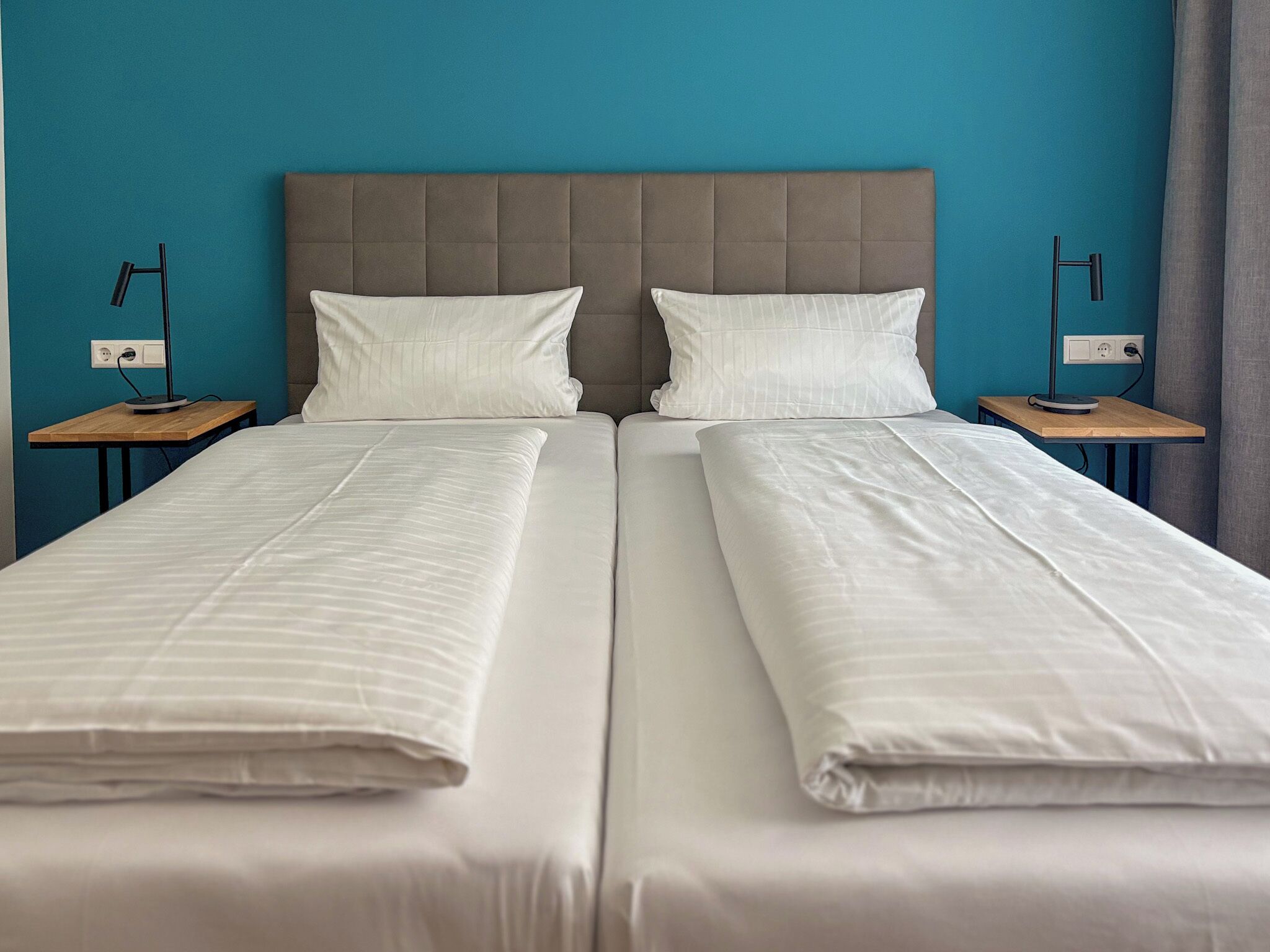 In-room safe, free WiFi