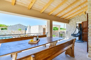 Outdoor dining - Privlaka Modern Villa for 8 (Privlaka)