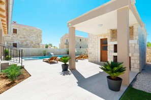 Terrace/patio - Privlaka Modern Villa for 8 (Privlaka)