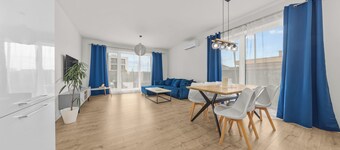 Air-conditioned Apartment House with Pool, 10B