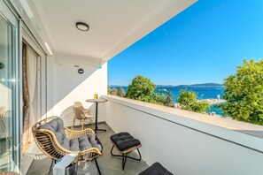Property grounds - Deluxe apartment Diadora with sea view (Zadar)
