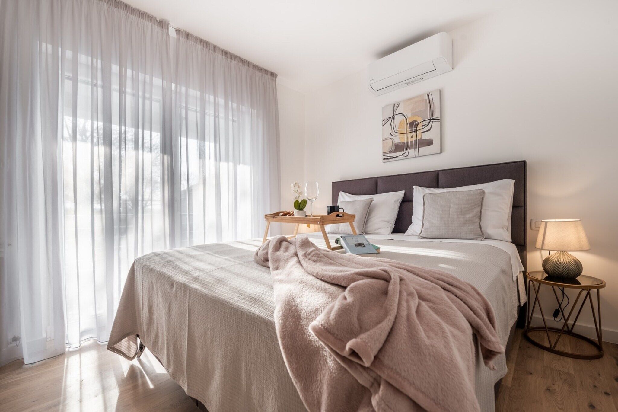 2 bedrooms, iron/ironing board, travel crib, free WiFi