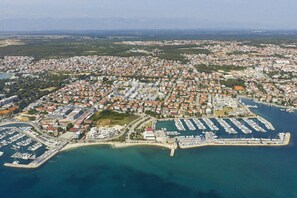 Marina - Luxe Coastal Romantic Aapartment (Zadar)