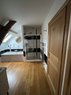 Hair dryer, towels, soap, toilet paper