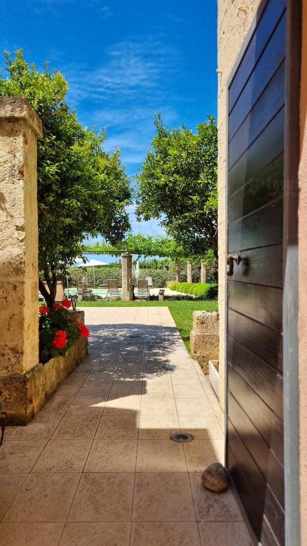 Nicht klassifiziertes Bild, 1 von 67, Schaltfläche