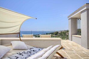 Terrace/patio - Pool Villa Controvento by LoveSud (Torre Vado)