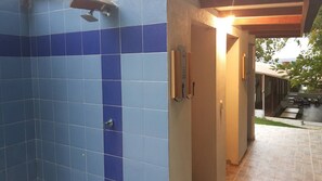 Maison, 3 chambres, fumeurs, piscine privée | Salle de bain