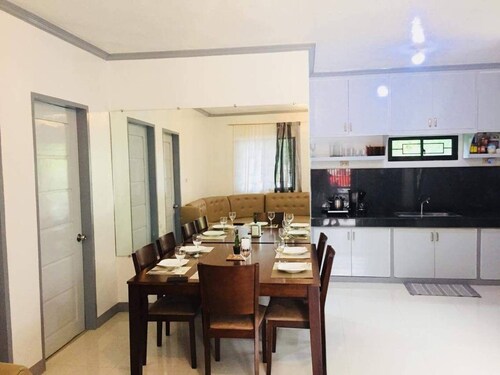 A Unique and Cozy Wholehouse in Babak Samal Island