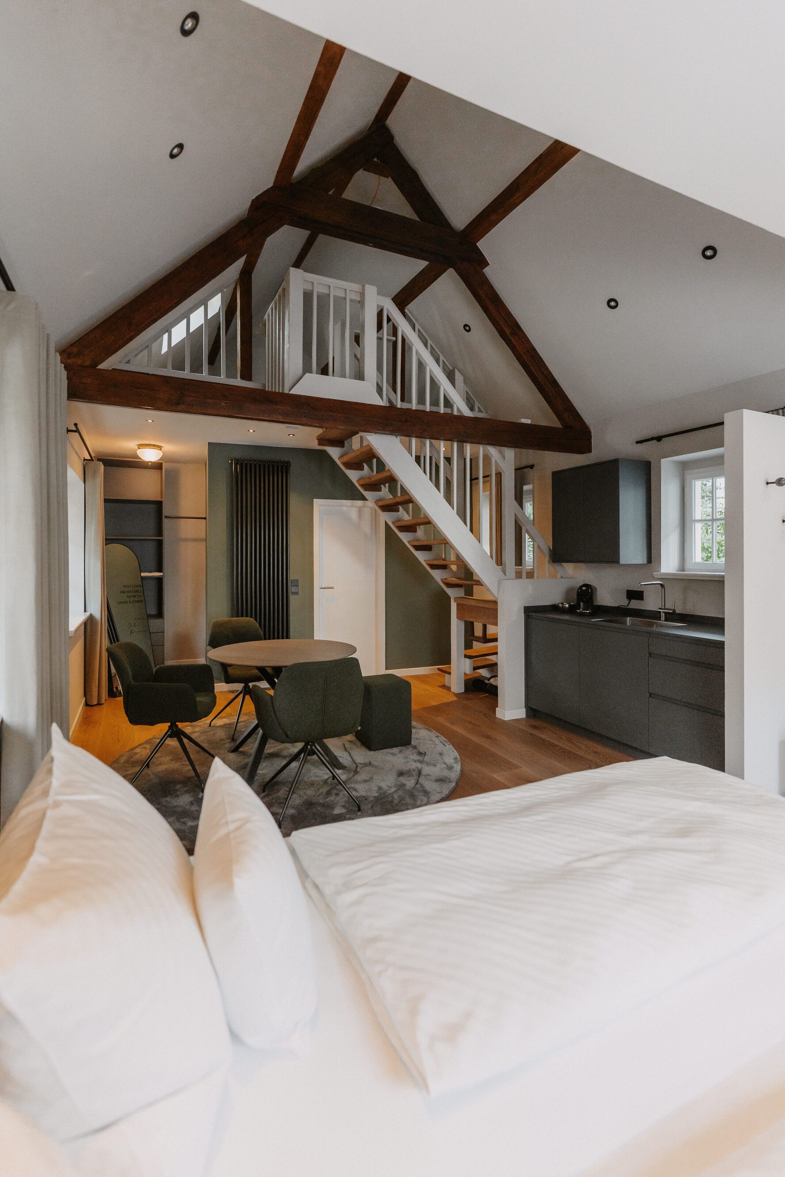 1 chambre, fer et planche à repasser, Wi-Fi, draps fournis