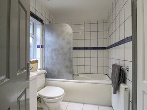 Shower - The Enchanted House (Watford)
