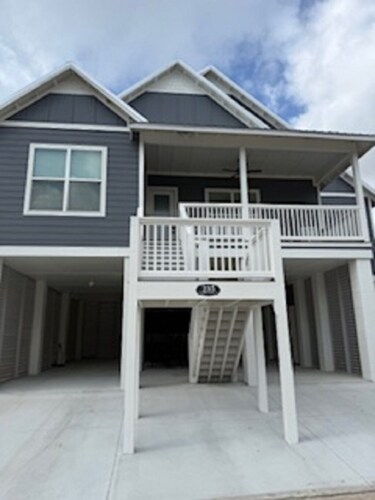 Cottage 81 The Hatch House-THIRD NIGHT FREE-Close to pool