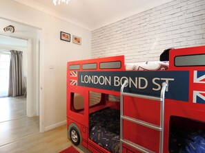 2 chambres, décor unique, ameublement unique, accès au Wi-Fi (inclus)