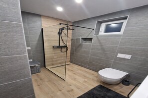Shower, hair dryer, towels - Apartment Perla in Vir (Vir)