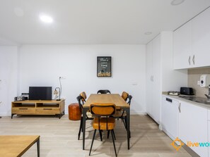 Apartment - Traveler s Dream by Livework (Cádiz)