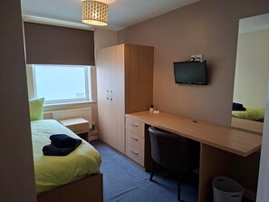 Unclassified image, 2 of 14, button - Superb Stay in Cheltenham (Cheltenham)