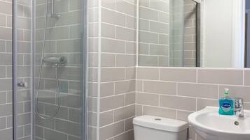 Shower, towels