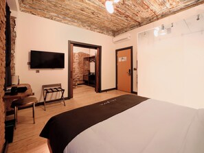 Unclassified image, 5 of 10, button - A Stylish Historic Stay in the Heart of Istanbul (İstanbul)