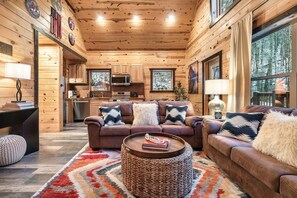 TV, video games, ping pong, stereo - Family Cabin | 4 Arcades | Hot Tub | 8 Min to PF! (Pigeon Forge)
