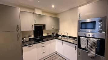 Fridge, microwave, oven, dishwasher