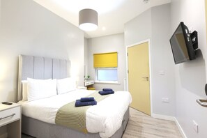 3 bedrooms, internet, bed sheets - Relaxing Retreat in Cheltenham (Cheltenham)