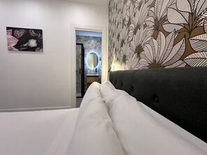 4 slaapkamers, een strijkplank/strijkijzer, wifi, beddengoed