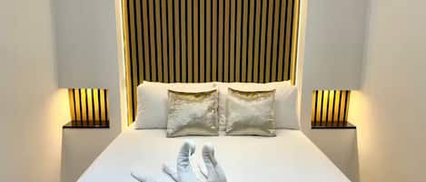 4 室のベッドルーム、アイロン / アイロン台、WiFi、ベッドシーツ