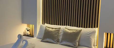 4 soverom, strykejern/-brett, wi-fi og sengetøy