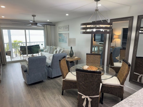 Unclassified image, 1 of 39, button