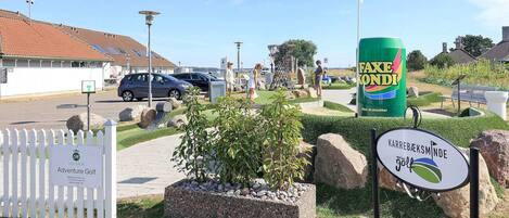 House | Bahagian luar