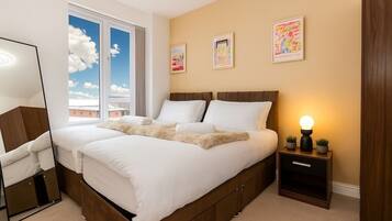 3 bedrooms, iron/ironing board, Internet, bed sheets